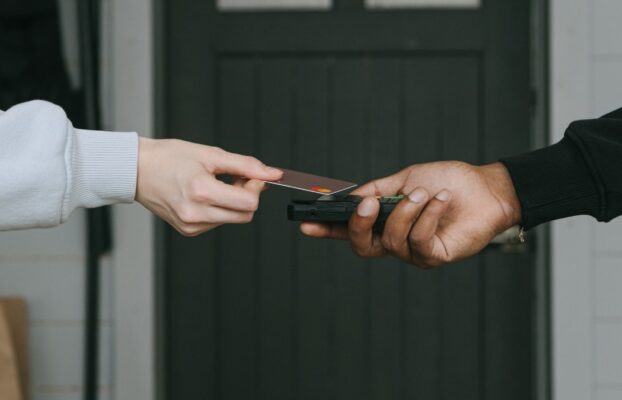 The Future of Mobile Payments with Tap-to-Glass